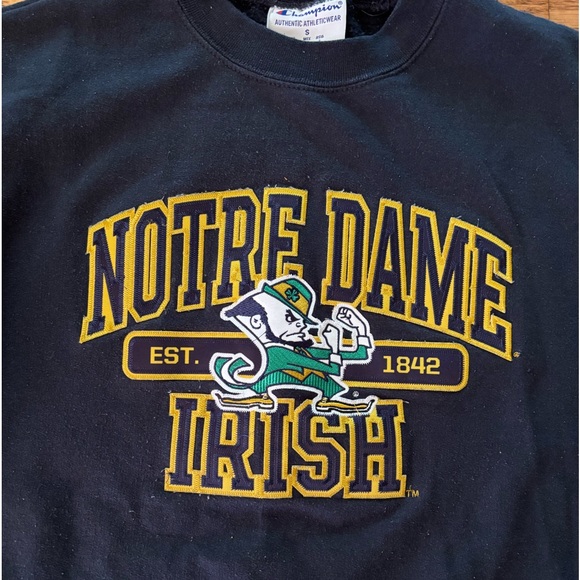 Champion Notre Dame Fighting Irish Navy Blue Sweatshirt Sz Small - Picture 2 of 3